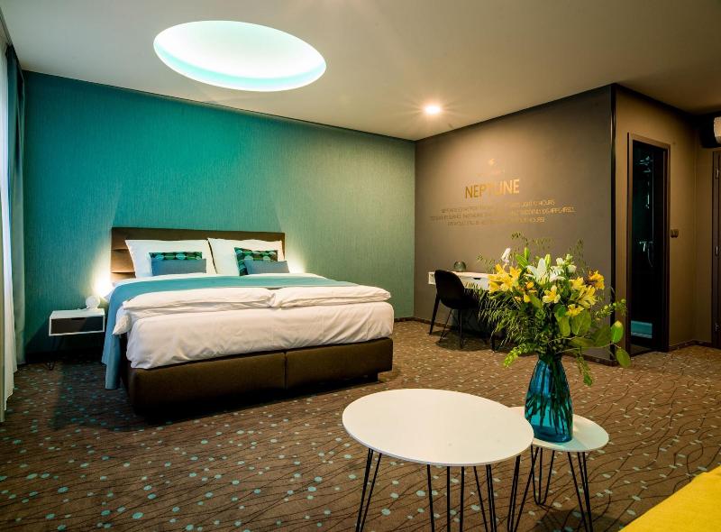 Hotel Planet Prague image