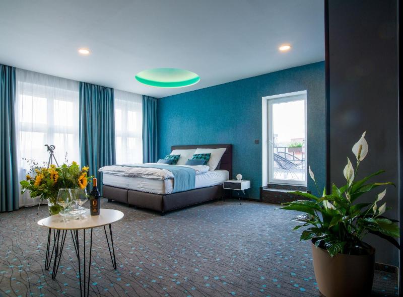 Hotel Planet Prague image