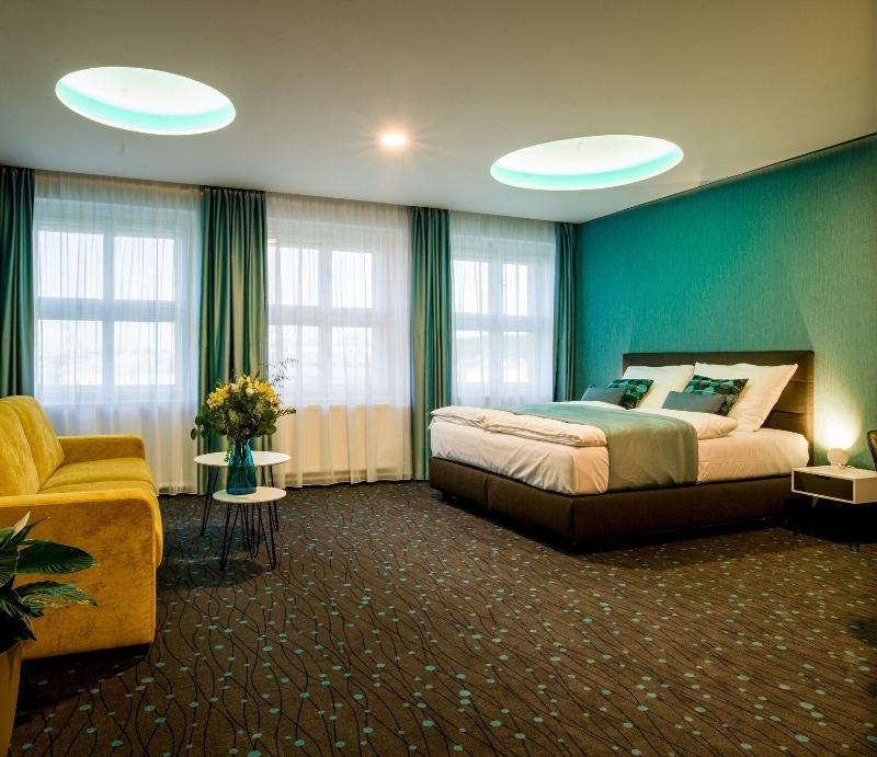 Hotel Planet Prague image