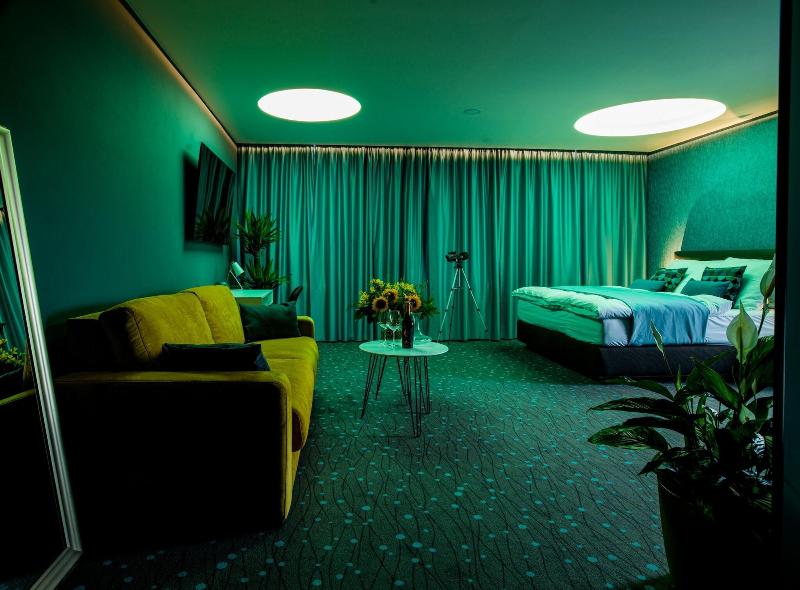 Hotel Planet Prague image
