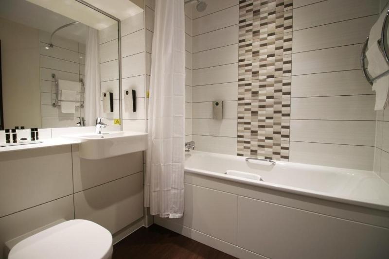Silurian Hotel image