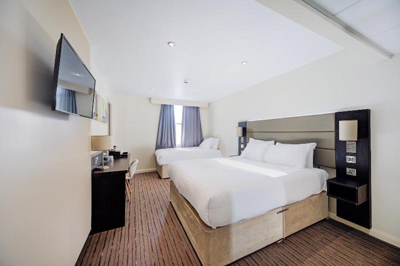 Silurian Hotel image