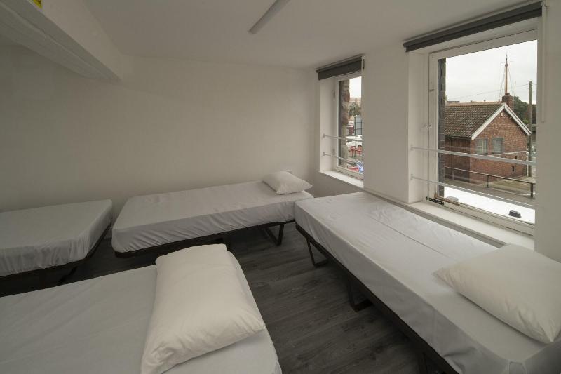 Harbourside Hostel Bristol image