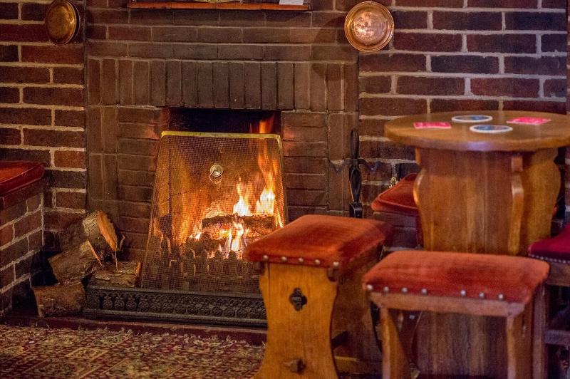 Black Horse Inn image