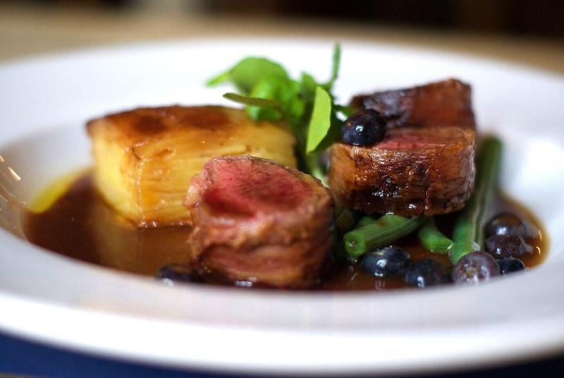 Black Horse Inn image