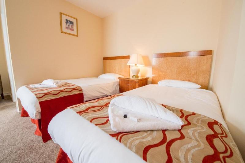 Black Horse Inn image