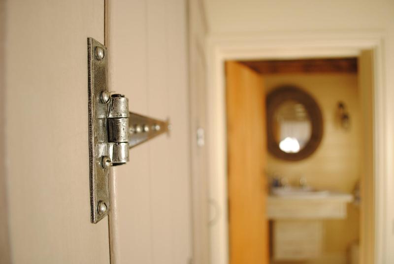 Courtyard Cottages Lymington image