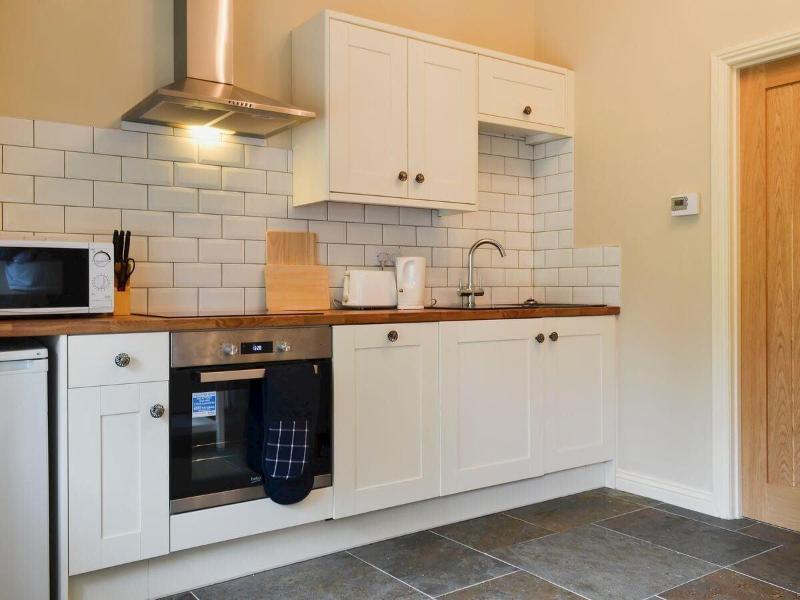 White House Cottages image