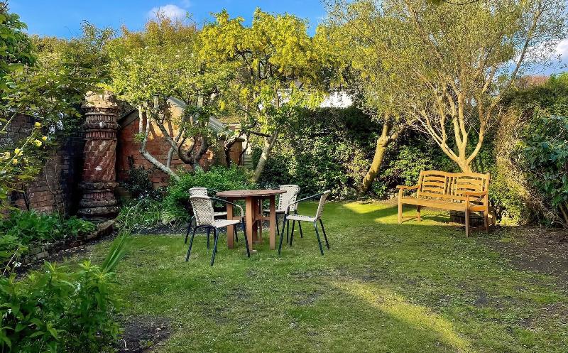 Grove Cottage image