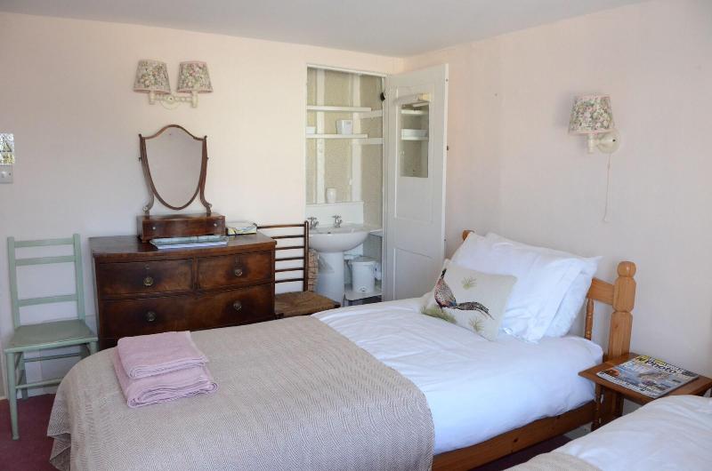 Grove Cottage image
