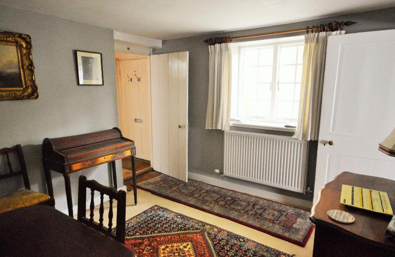 Grove Cottage image
