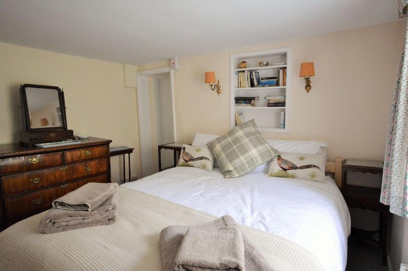 Grove Cottage image