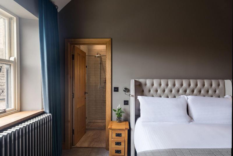 The Royal Oak Tetbury image