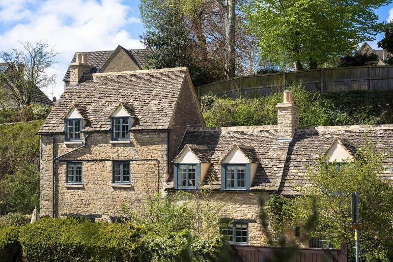 The Royal Oak Tetbury image