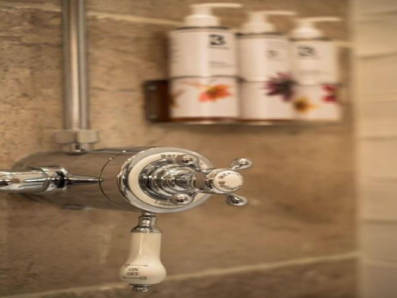 The Royal Oak Tetbury image