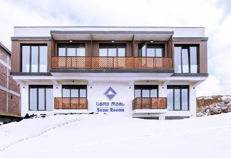 Snow Rooms Hotel, фото 2