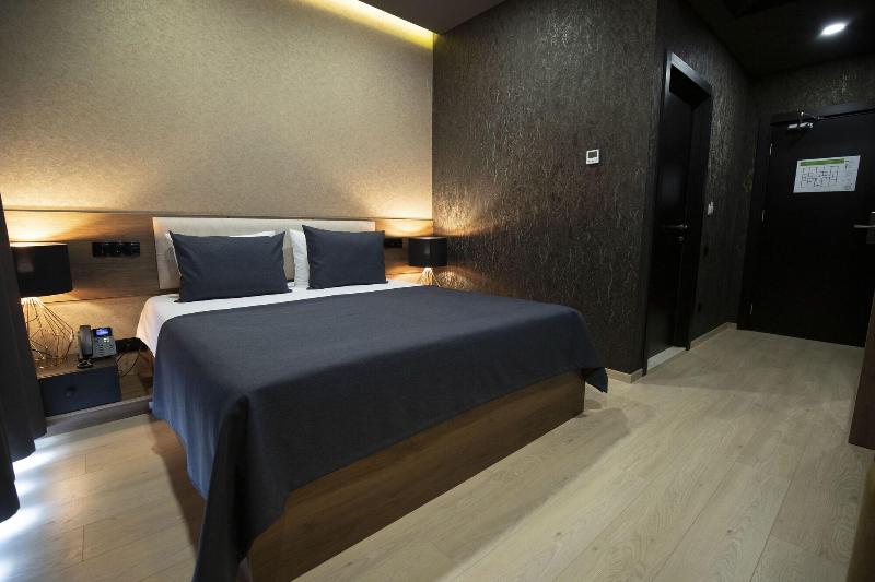 Snow Rooms Hotel, фото 7