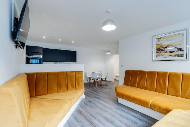 iStayLiverpool Bold Street image