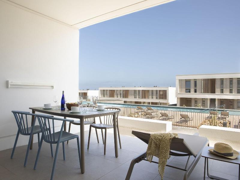 Nivaria Beach image
