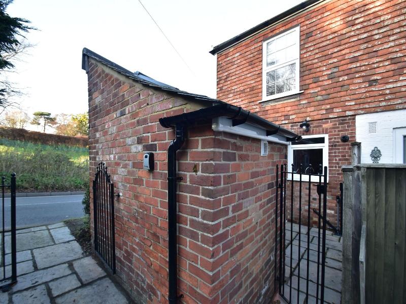 4 Landgate Cottage Winchelsea image