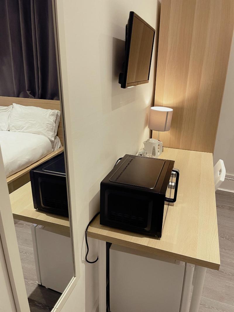 Contractor Accommodation - Cacco image