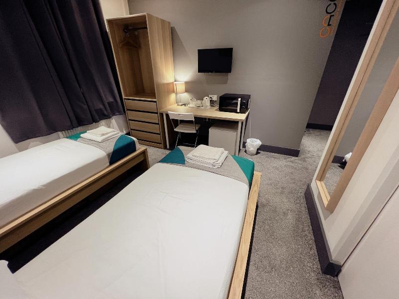 Contractor Accommodation - Cacco image
