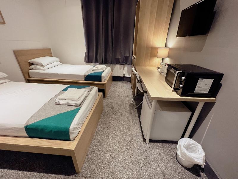 Contractor Accommodation - Cacco image