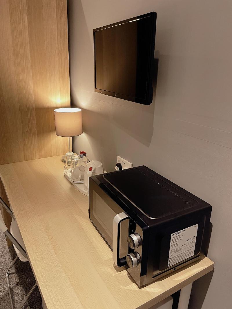 Contractor Accommodation - Cacco image