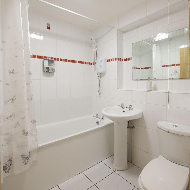 Liverpool Stays - City Centre Rooms image