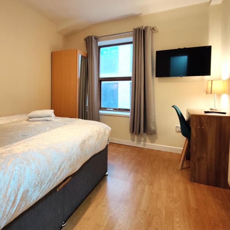 Liverpool Stays - City Centre Rooms image