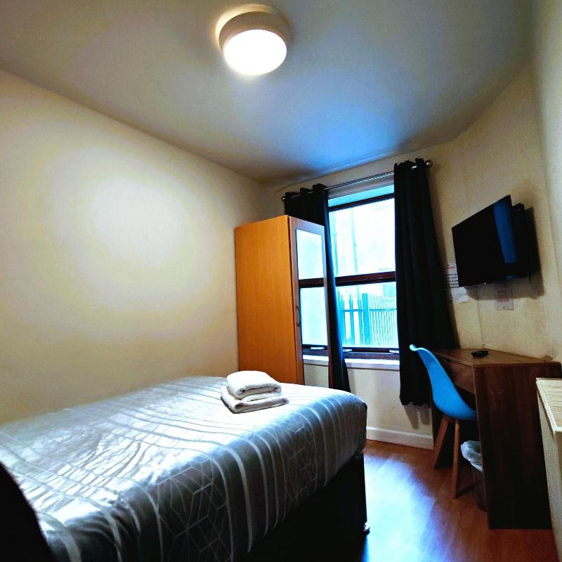 Liverpool Stays - City Centre Rooms image