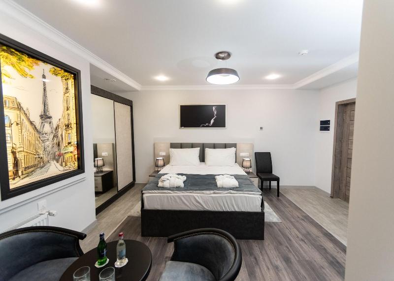 Downtown Suites Yerevan image