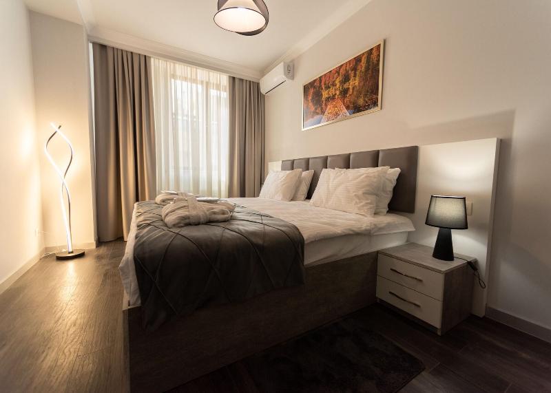 Downtown Suites Yerevan image