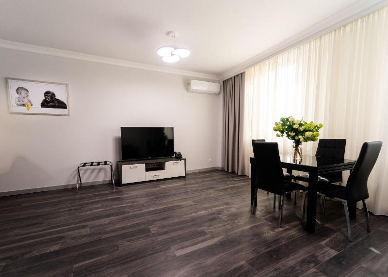Downtown Suites Yerevan image