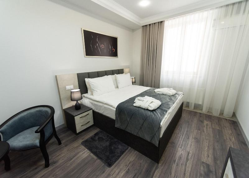 Downtown Suites Yerevan image