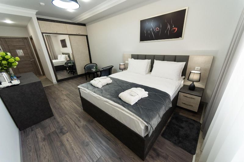 Downtown Suites Yerevan image