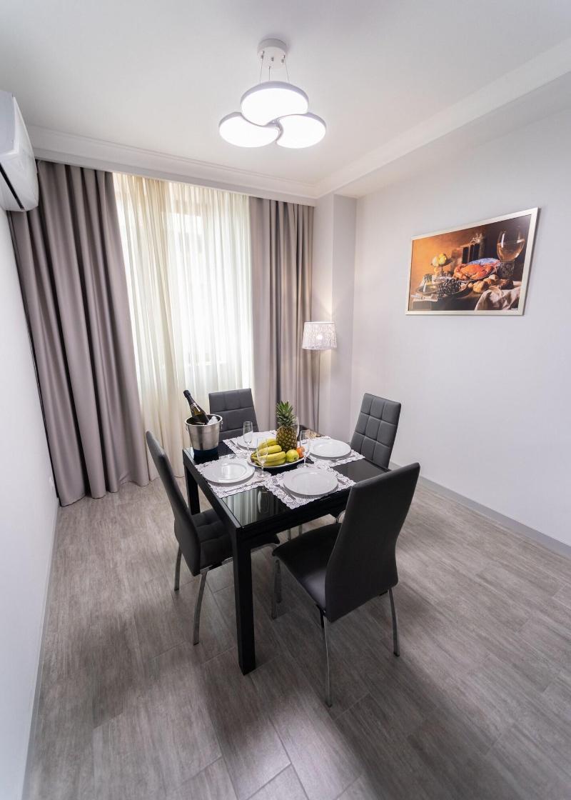Downtown Suites Yerevan image
