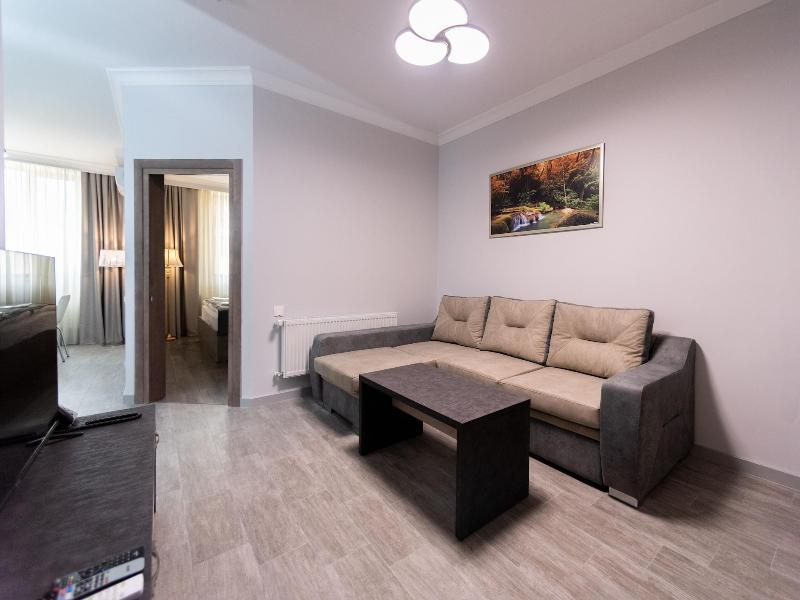 Downtown Suites Yerevan image