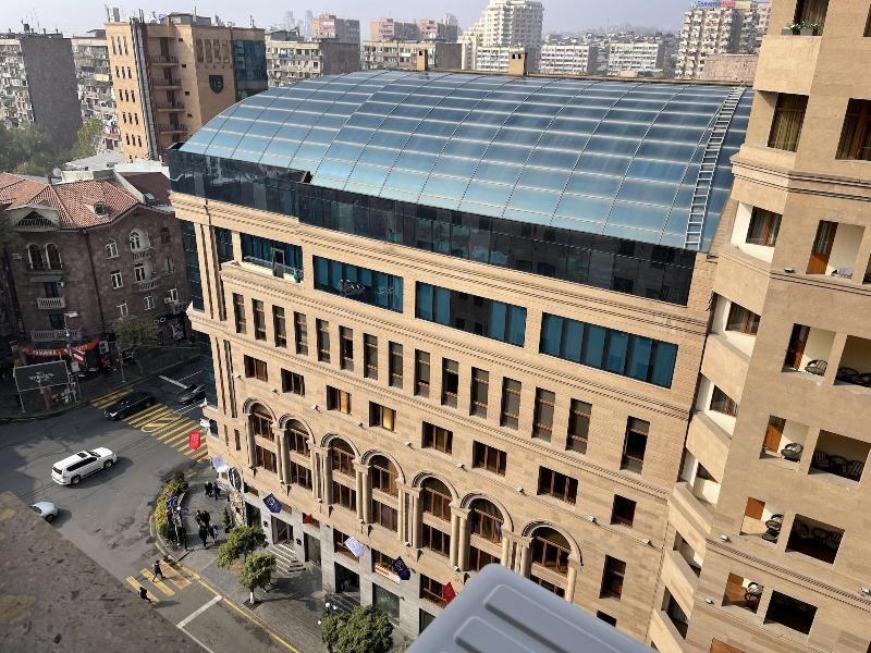 Downtown Suites Yerevan image