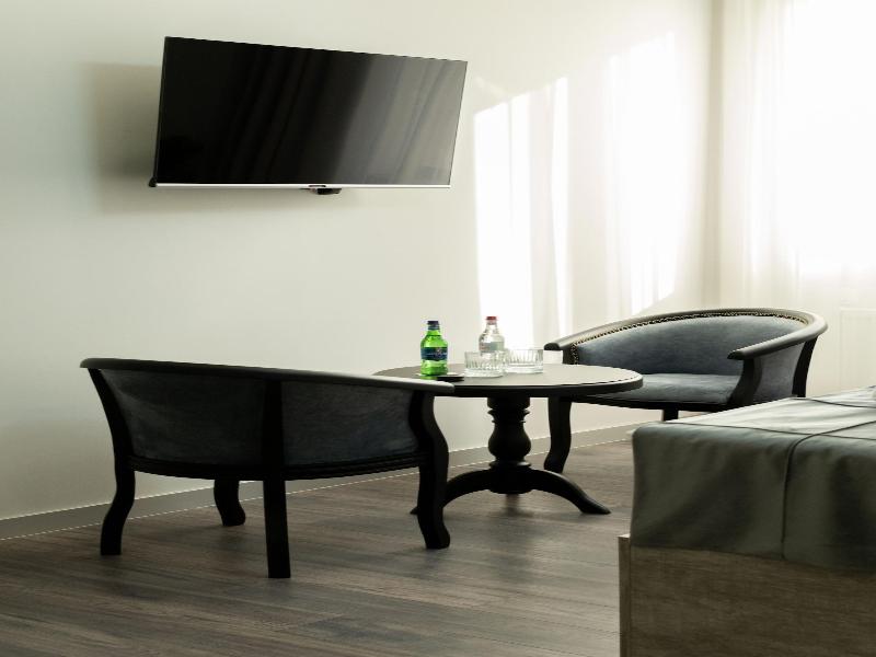 Downtown Suites Yerevan image