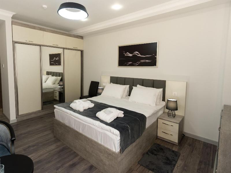 Downtown Suites Yerevan image
