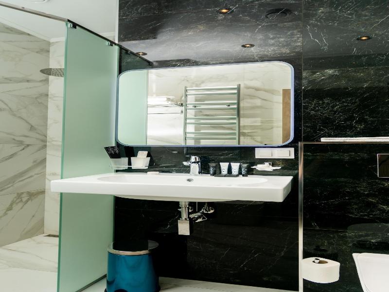 Downtown Suites Yerevan image
