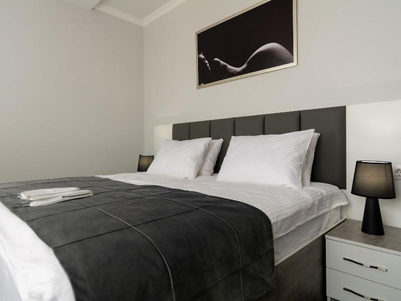 Downtown Suites Yerevan image