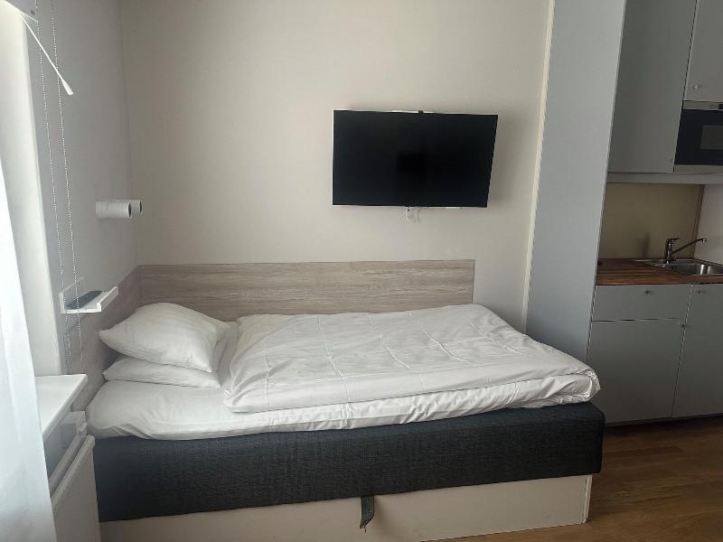 Avanti Hotel image