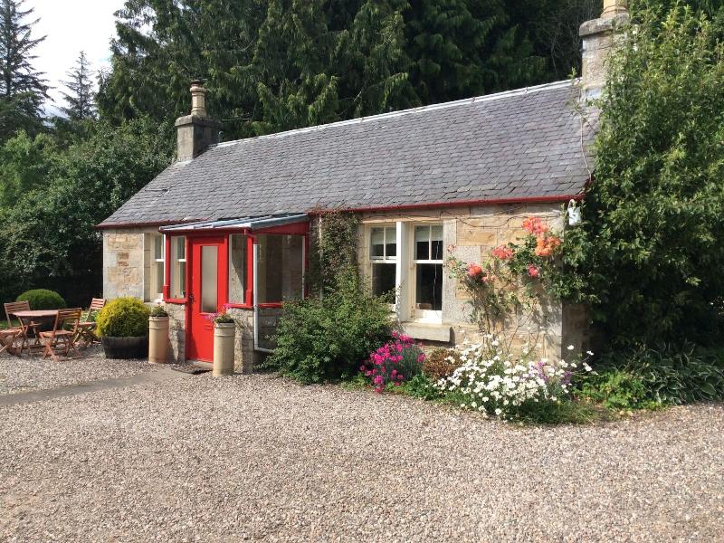 Annslea Garden Cottage image