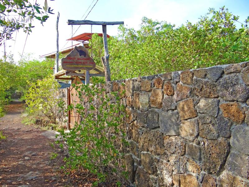Galapagos Chalet image