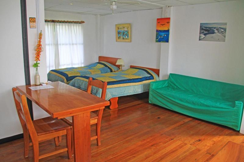 Galapagos Chalet image