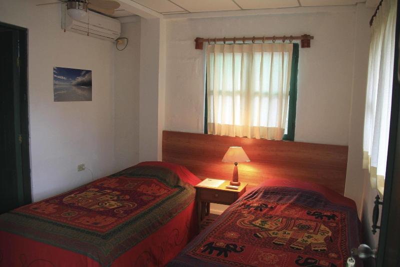 Galapagos Chalet image