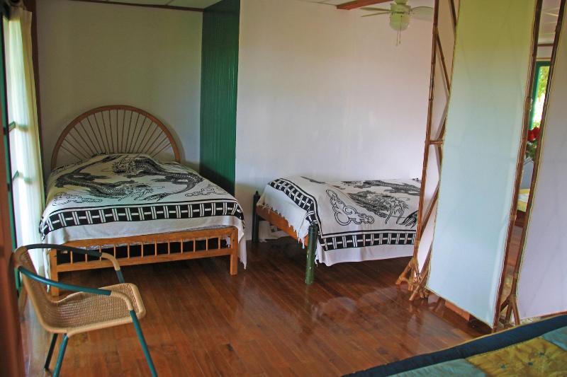 Galapagos Chalet image