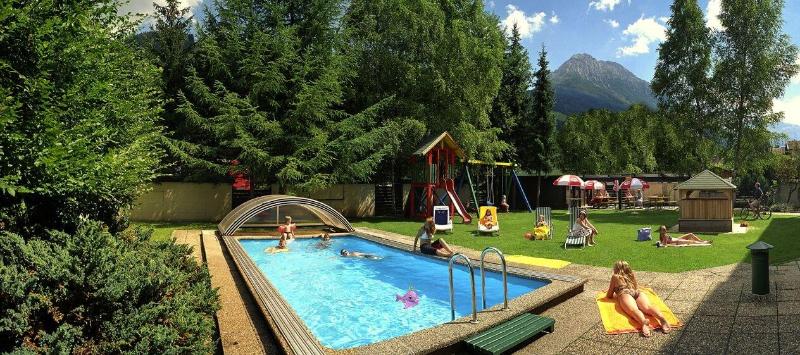Hotel Alpina image